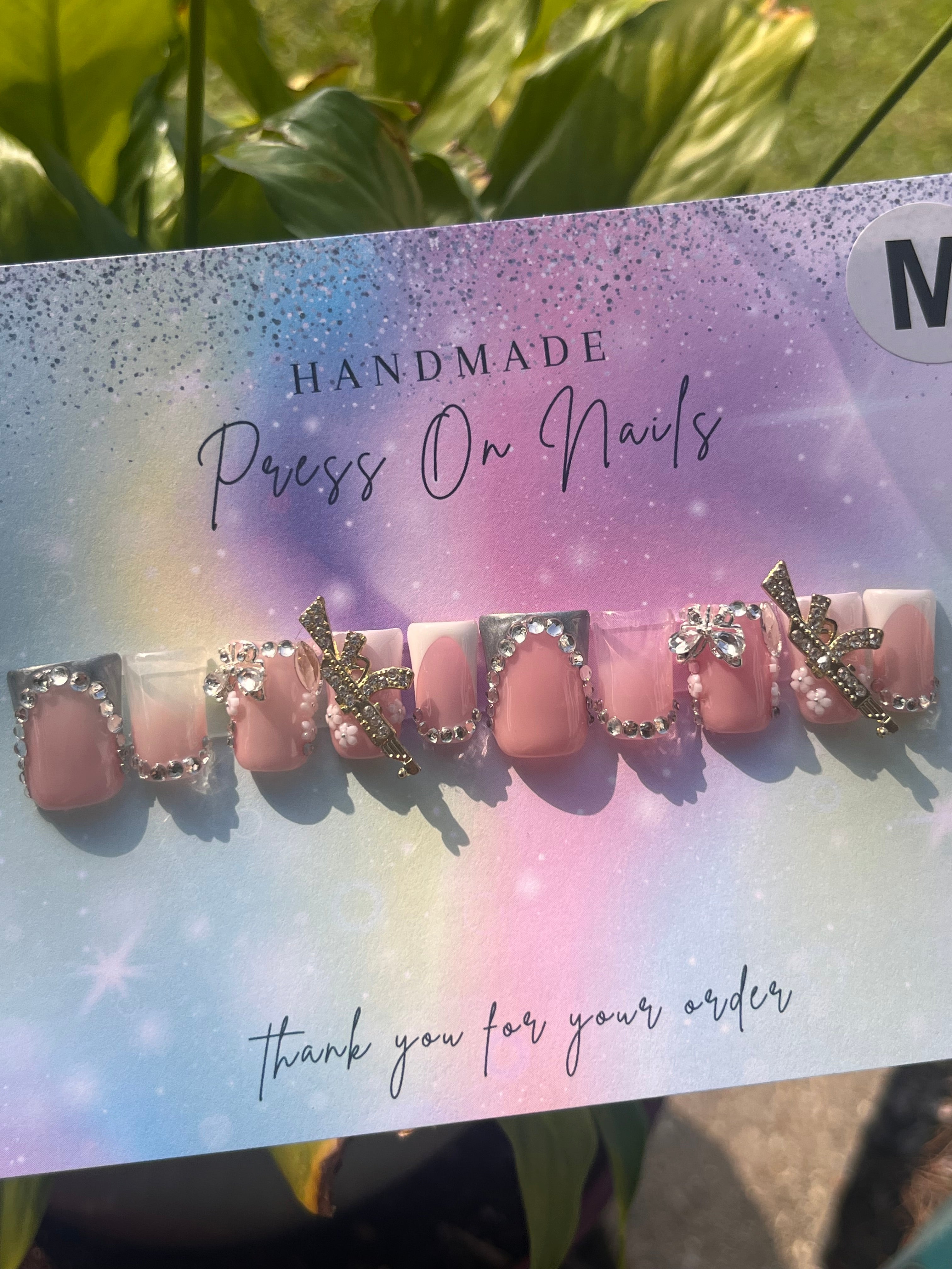 Short duck shape silver chrome white French tip clear ombre charm press ons