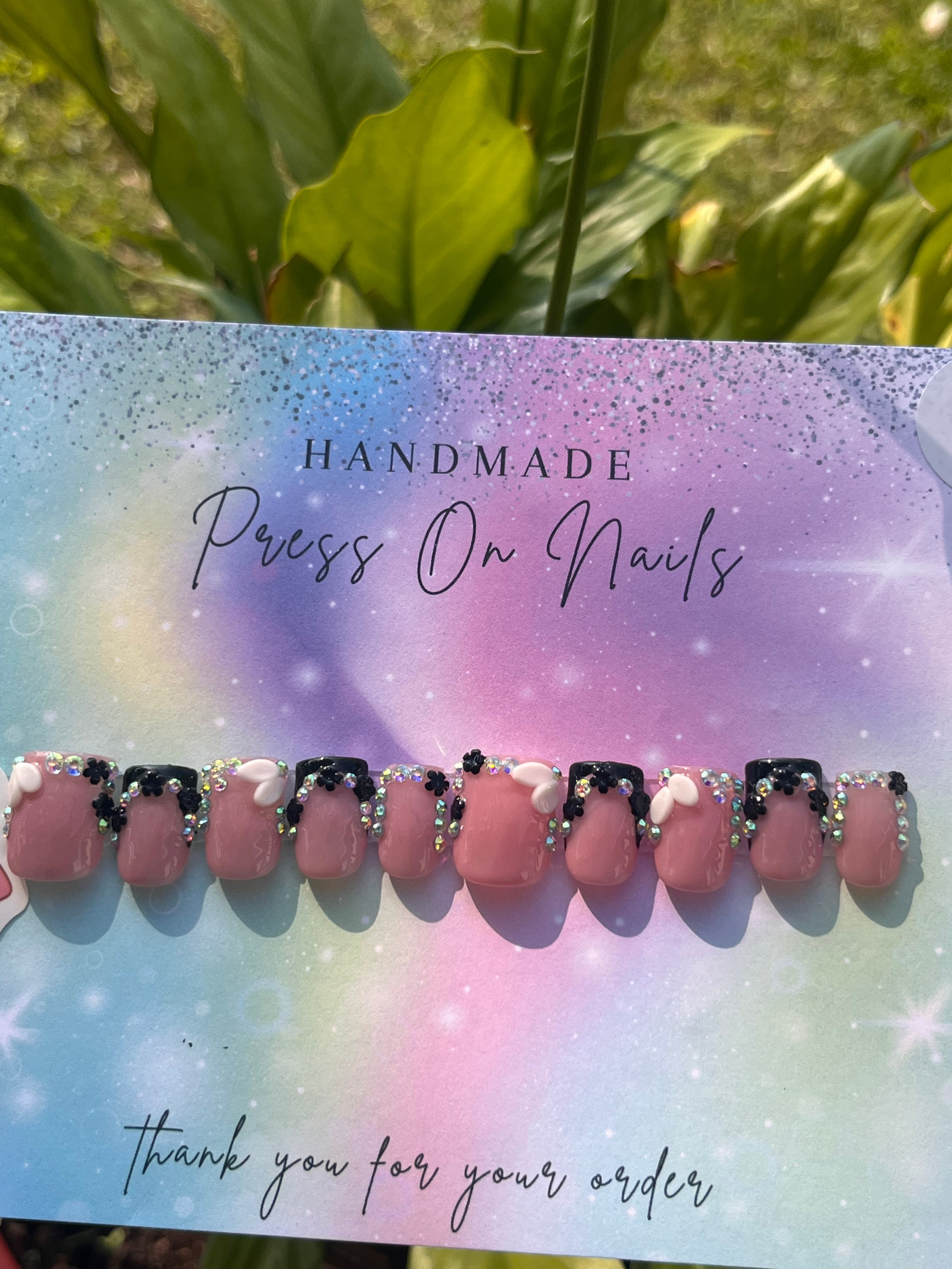 Short square shape black French tip rhinestone floral press ons