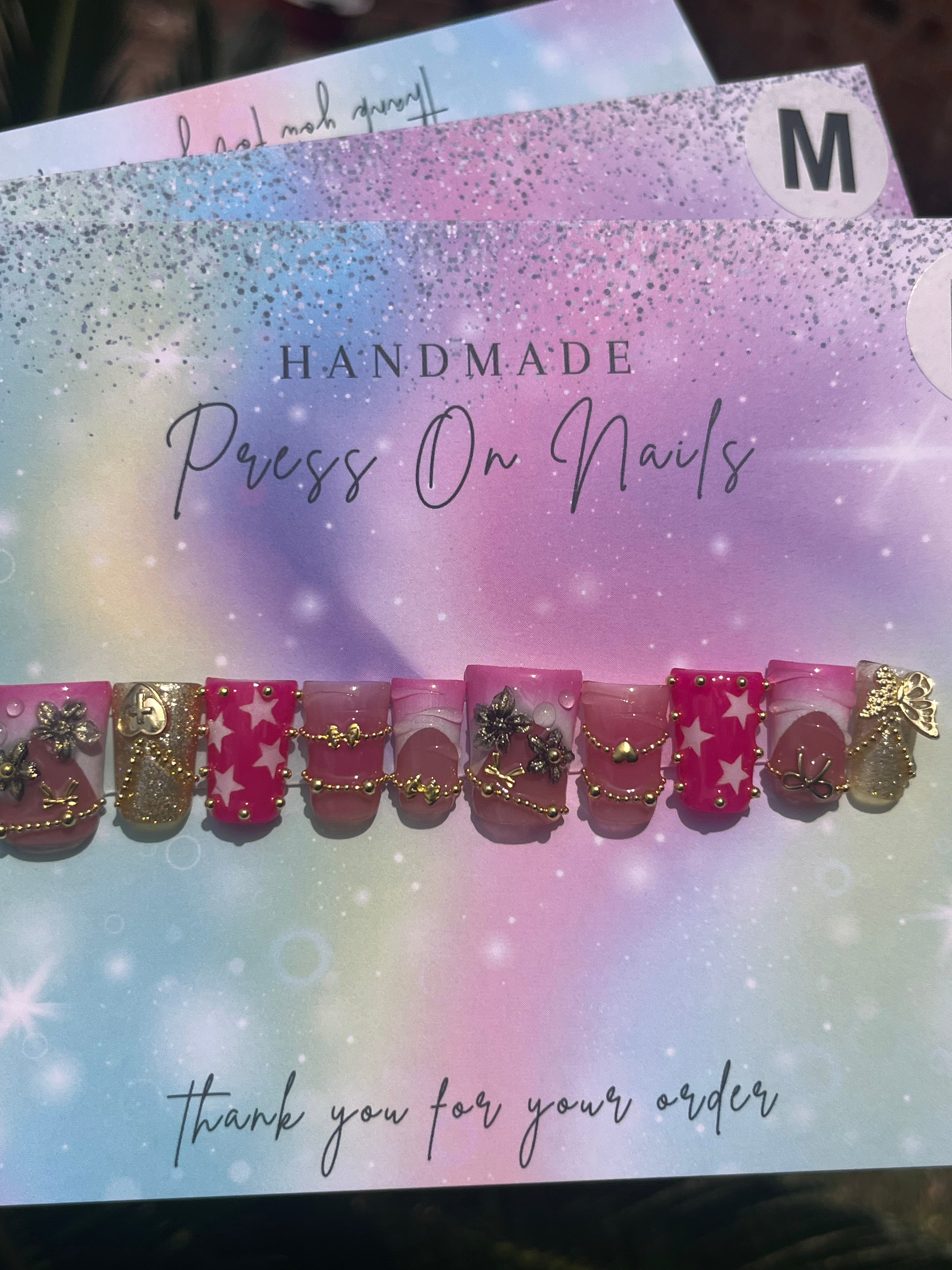 Short duck shape pink white ombre Frenchjj tip gold glitter pink star chain butterfly press ons